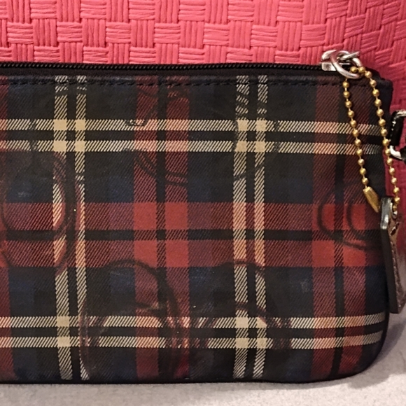 Vintage Like-New Coach Wristlet - Picture 7 of 11